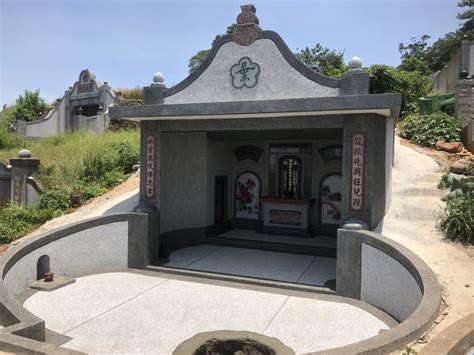 荷威椰子 台灣墳墓樣式